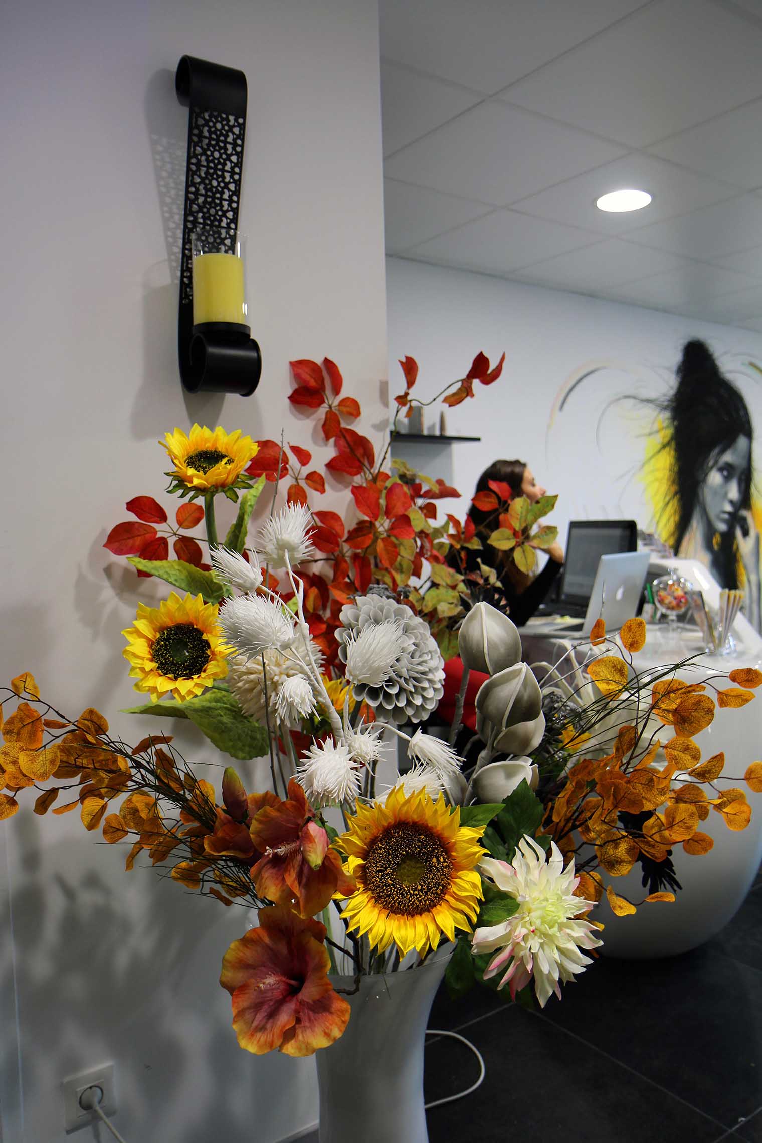Bouquet de fleurs du cabinet DERMO'sun de maquillage permanent à La chapelle en Serval